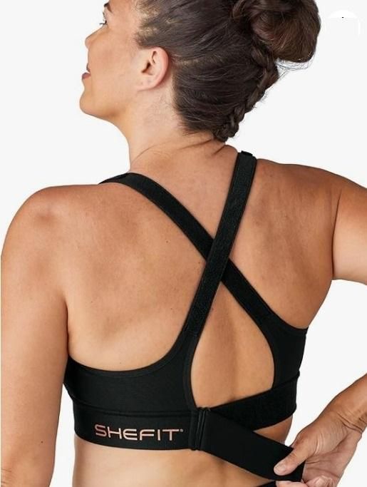 GlowsKart™ High-Impact Zipper Sports Bra for Women – Maximum Support & Comfort